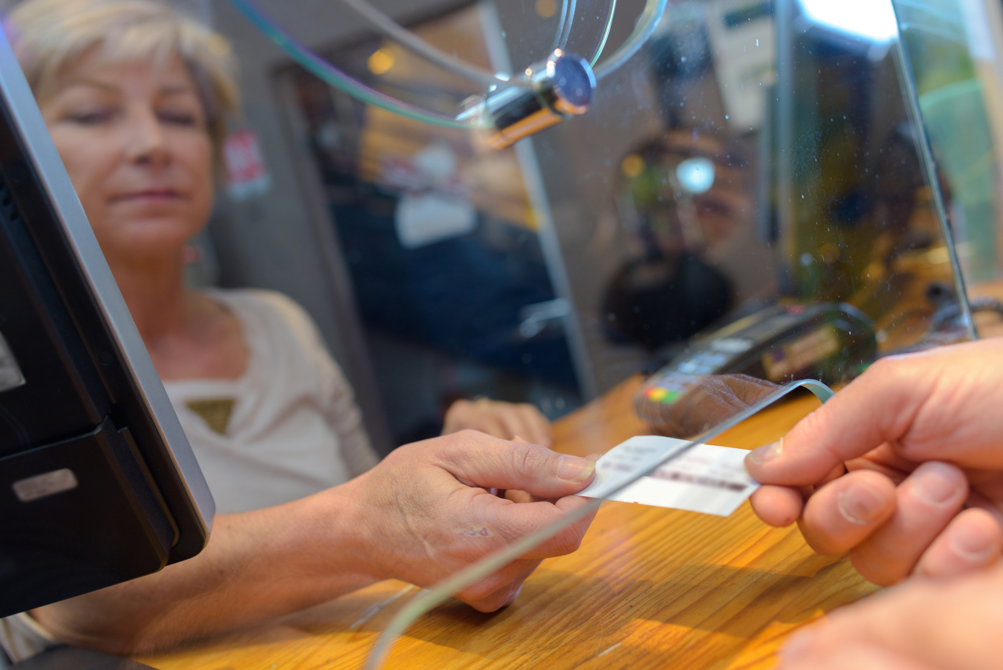 Ticketshop Südthüringenbahn | Städtische Nahverkehrsgesellschaft mbH ...
